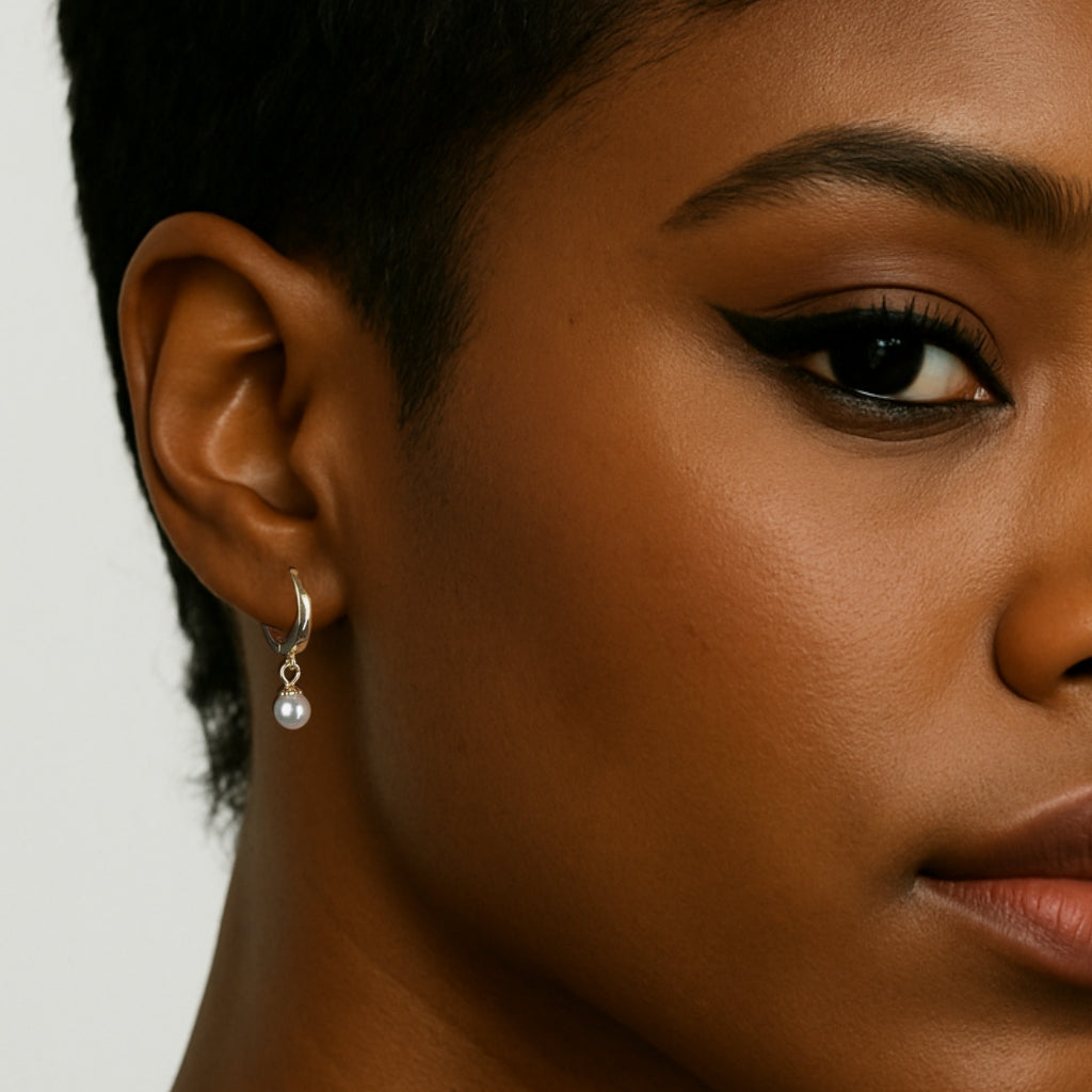 Tiny Hoops with Pearl - 18k Gold-Plated / 925 Sterling Silver