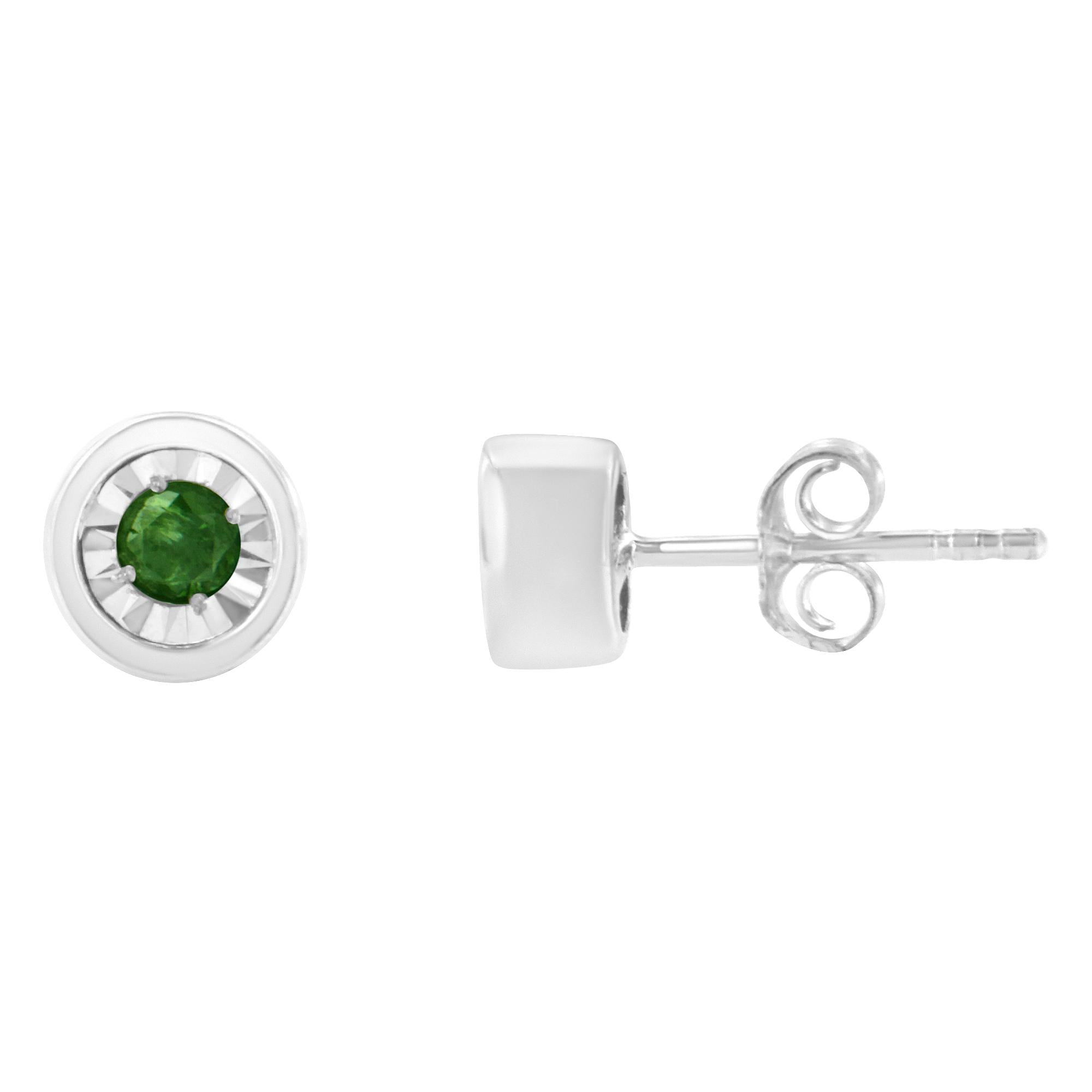 0.15 Cttw Round Brilliant-Cut Green Diamond Miracle-Set Stud Earrings (Fancy Color-Enhanced, I1-I2 Clarity) .925 Sterling Silver